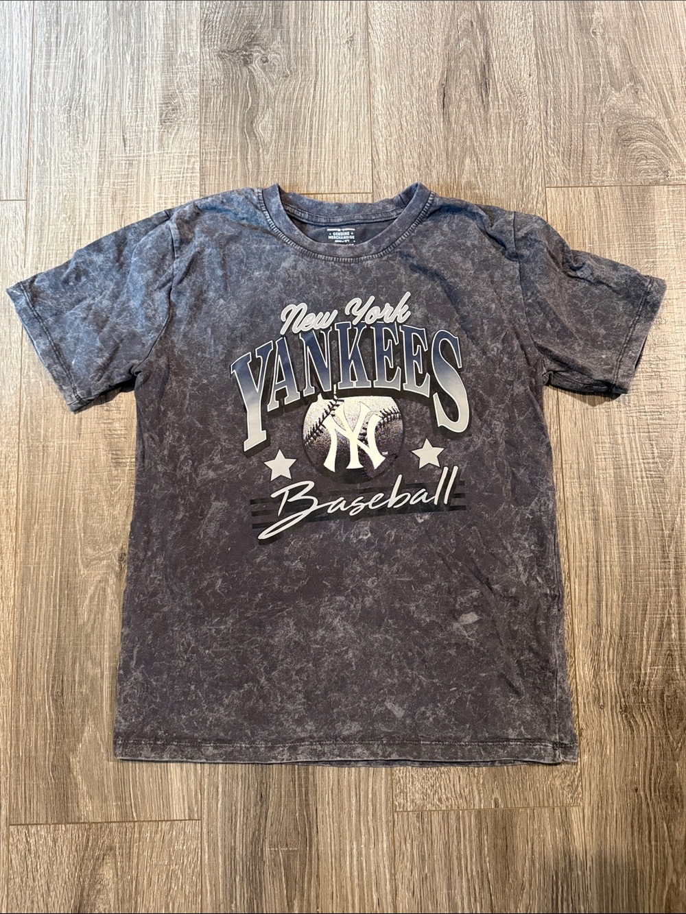 Kids Yankee Tee shirt Size 14/16